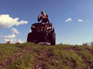 Ver la ficha detallada de YaseminSaf