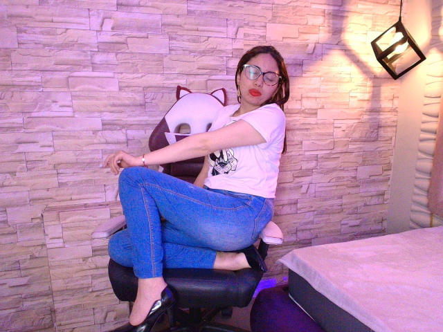 StephanieSun - Live porn &amp; sex cam - 29260112