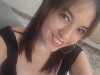 Podívejte se na podrobnou kartu ConnieRomanov