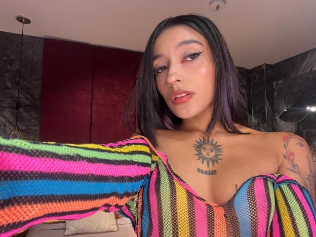 SalomeMille - Live Sex Cam - 29261726