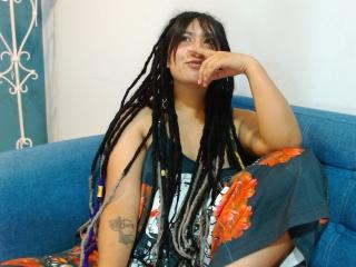 Ver la ficha detallada de BeckyHuston