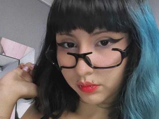 Podívejte se na podrobnou kartu KleoLennox