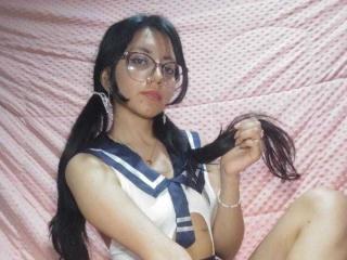 Ver la ficha detallada de VioletXBloom