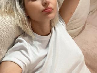 Se dtaljerede oplysninger for DouceAmelia