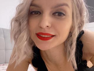 Se dtaljerede oplysninger for DouceAmelia