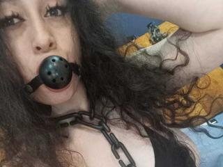 Se dtaljerede oplysninger for KendraSimons