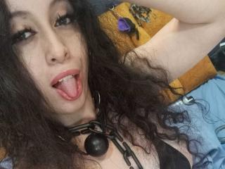 Ver la ficha detallada de KendraSimons