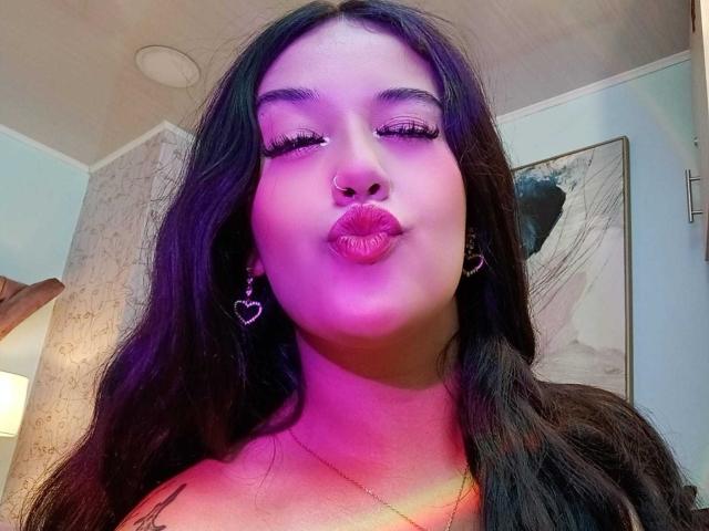 MiaDesiire - Live porn &amp; sex cam - 29266637