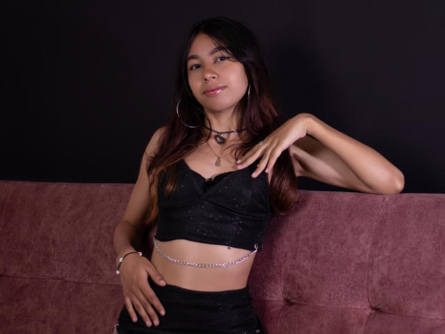 ManuelaSwin - Sexe cam en vivo - 29267312