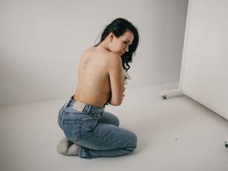 Se dtaljerede oplysninger for JasmineKouch