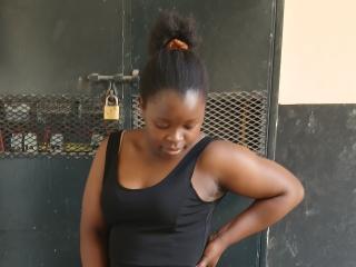 Ver la ficha detallada de ZoeValerie