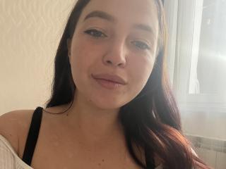 AlexaYvonneq's Model Profile