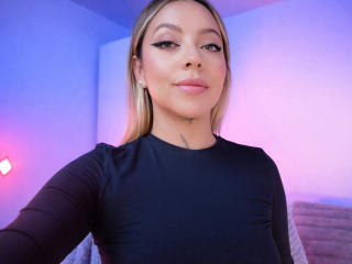 KayleeM's Model Profile