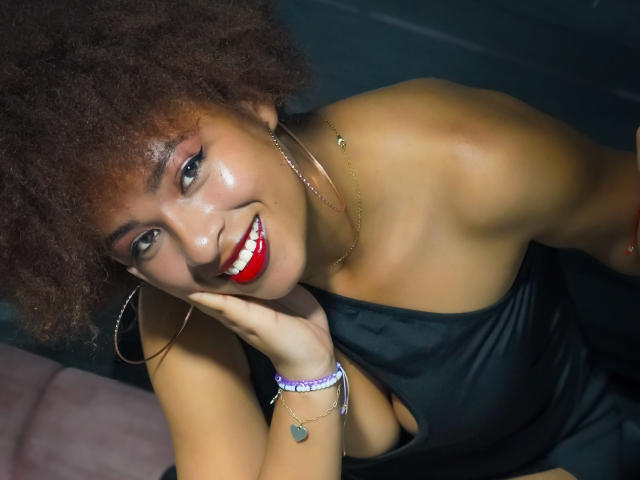 NiaZuri - Live porn &amp; sex cam - 29275265
