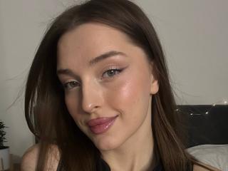 EvaSaylor's Model Profile