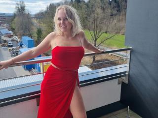 Ver la ficha detallada de GermanMaskedLuci-hot