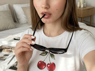 Adelisha'in detaylı sayfasını gör