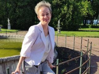 NikaMayu's Model Profile