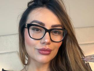 MissAry's Model Profile