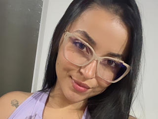 Ver la ficha detallada de HikariChloe