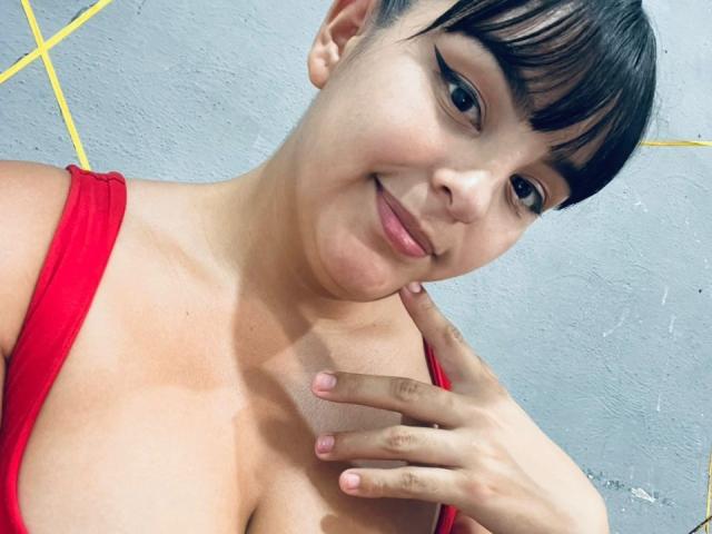 TalianaSquirt - Live porn &amp; sex cam - 29279774