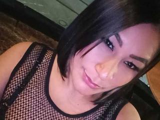 EmaFoxy's Model Profile