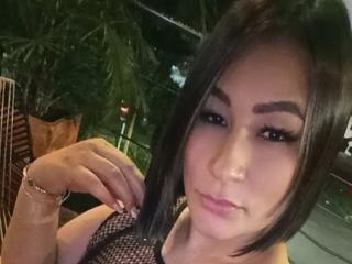 EmaFoxy's Model Profile