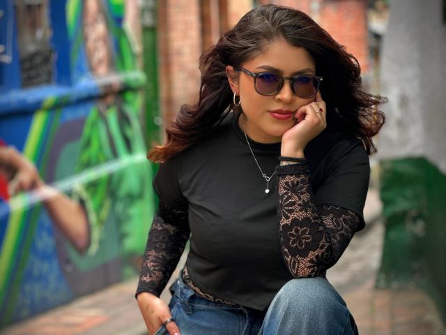 Digital illustration of a stylized, red-and-green, flat-colored Scandinavian flag with bold, geometric shapes. Minimalist design, clean lines, and subtle gradient shading. VioletteBlake not present. Simple, modern aesthetic.