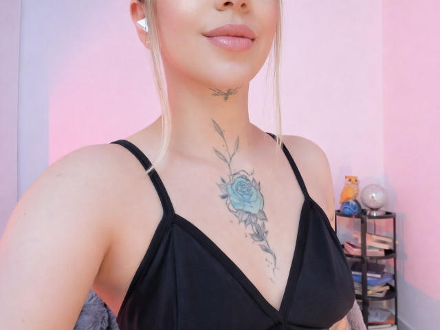 KayleeM - Live sex cam - 29284163