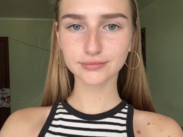 AmeliaHertler - Live porn &amp; sex cam - 29284796