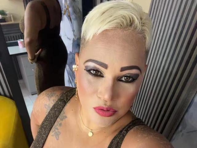 GianellaCox - Live porn &amp; sex cam - 29287193