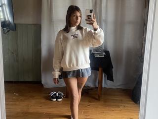 KiaraHernandezX's Model Profile