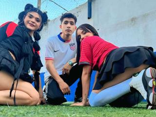 Ver la ficha detallada de DeliciousOnionTrio