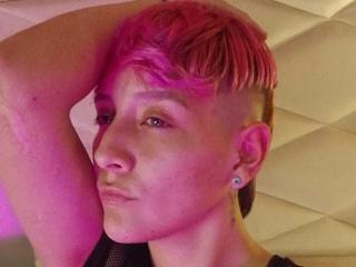 DannyRouds's Model Profile