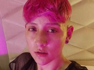 DannyRouds's Model Profile