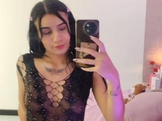 AmberLuxefg's Model Profile