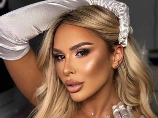 SelenaVoss'in detaylı sayfasını gör