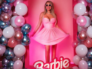 SelenaVoss'in detaylı sayfasını gör