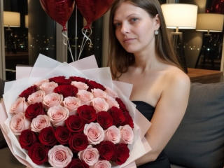 Ver la ficha detallada de LiiaWow