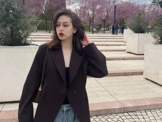 Podívejte se na podrobnou kartu RussellMixer