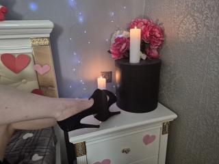 Yasinia's Model Profile