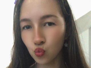 MilaHans's Model Profile