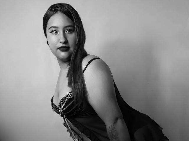 RavenPurpple - Live sex cam - 29296580