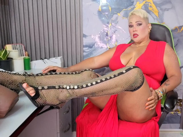 GianellaCox - Live porn &amp; sex cam - 29296997