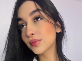 EmmaWaltter's Model Profile