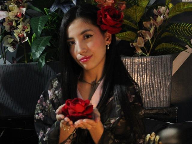 MiaLovelyn - Live sex cam - 29297576