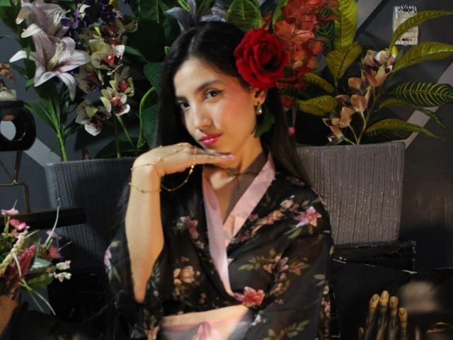 MiaLovelyn - Live sex cam - 29297585