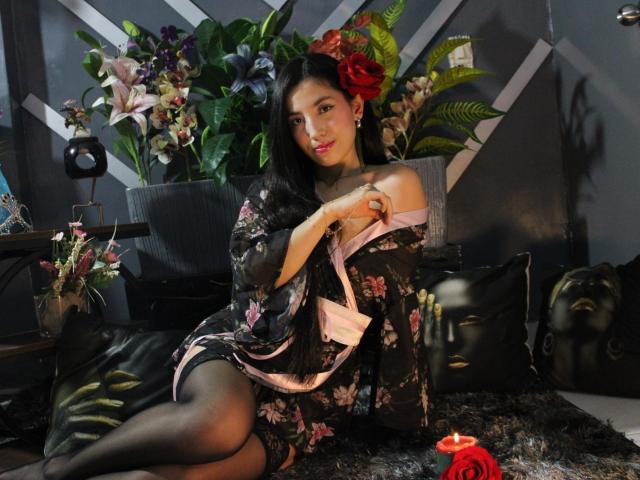 MiaLovelyn - Live sex cam - 29297609