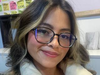 AnittaRouses's Model Profile