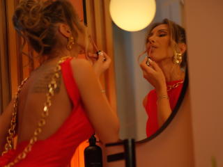 Ver la ficha detallada de EvelynEvy